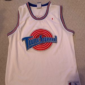 TUNESQUAD AUTHENTIC LOLA BUNNY JERSEY!